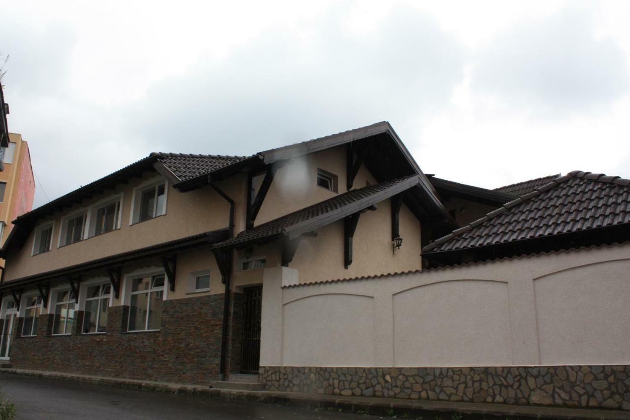 Hotel Casa Ianis Brašov Exteriér fotografie